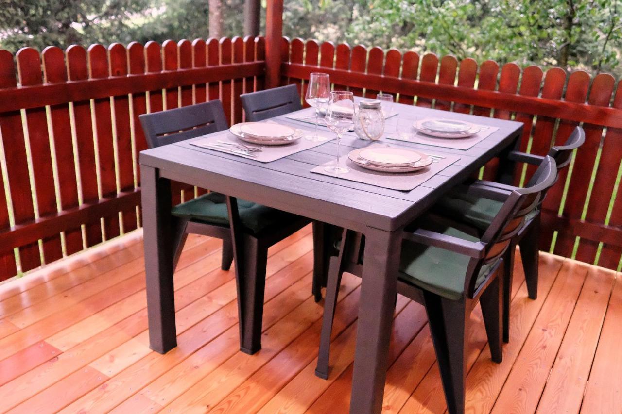 Apartment Wooden House Azbe *